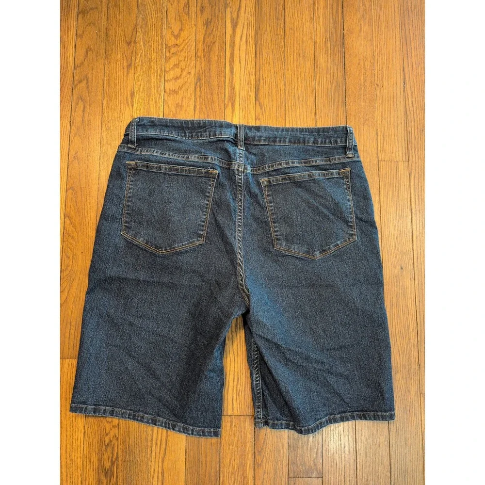 Lee Riders Womens Midrise Bermuda‎ Shorts Dark Wash Blue Denim Stretch Size 35